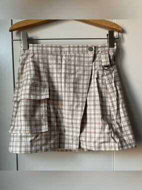 Forever 21 Beige Plaid Mini Skirt